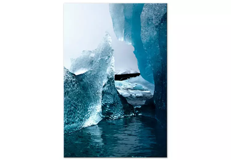 Isig abstraktion (1-del) vertikal - vinterlandskap med vatten