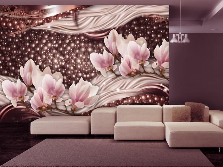 Fototapet Glittrande pärlor - rosa magnoliablommor på subtilt mönstrad bakgrund